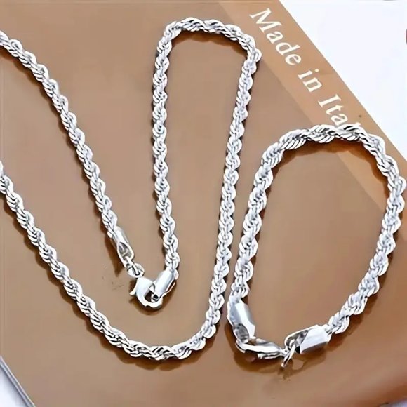 Jewelry - 18" Necklace & Bracelet Set